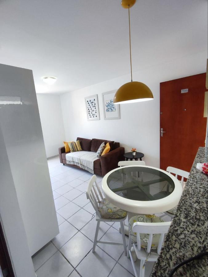 Com Piscina A Uma Quadra Da De Jatiuca Apartamento Maceió