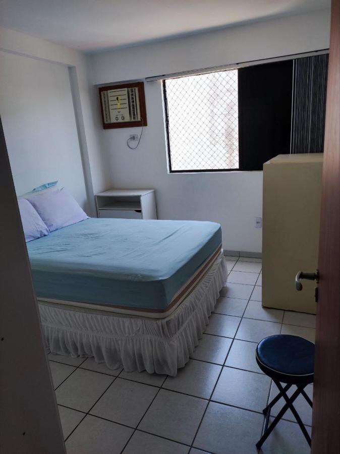 Apartamento Com Piscina A Uma Quadra Da De Jatiuca